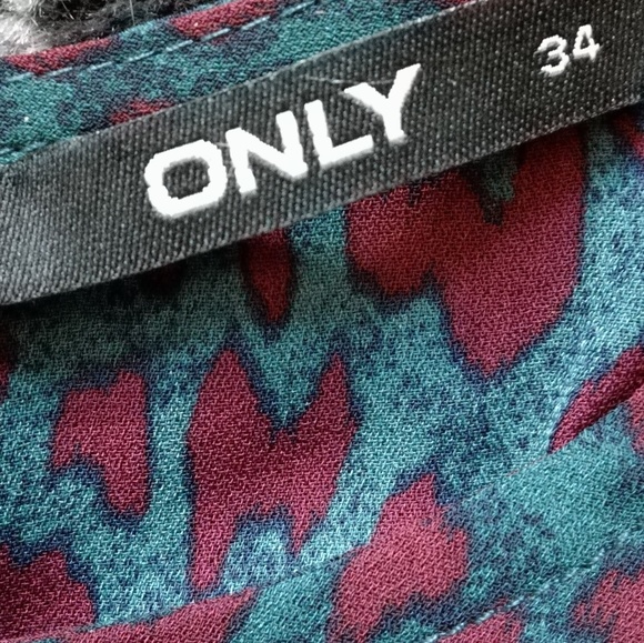 ONLY leopard print ruffle blouse - Picture 8 of 8